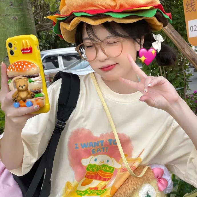 怪兽与女孩